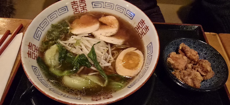 tipsandreview.com - Cem Gulden - 325